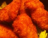 A picture of step 5 of Soft and Crispy Chicken Breast Cutlets.