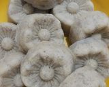 Foto langkah ke 3 dari resep Bolu pisang kukus tanpa mixer.