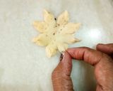 A picture of step 7 of Flower shape Mathri.