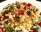 A picture of step 4 of Sprouted moong dal chaat.