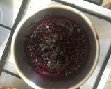Valentin napi szív alakú Csokoládé erdei gyümölcs krémmel ♥️ recept fázis 4 fotója