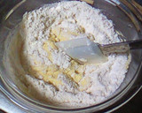 A picture of step 5 of Vanilla and Walnut Cookies.
