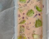 Une image de l'étape 9 de Flan-cake rose aux dés de courgette & oignon rouge.