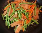 四季豆炒天婦羅的食譜步驟3照片