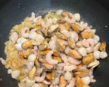 Une image de l'étape 3 de Paëlla aux fruit de mer 🥘.