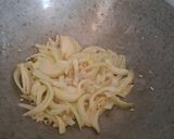 Foto langkah ke 1 dari resep *Kari Jepang (Bumbu Instant)*.