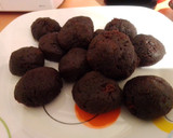 Foto del paso 5 de la receta: Bizcochitos de restos de galletas
