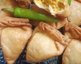 मूंग दाल समोसे (Moong Dal Samose Recipe in Hindi) रेसिपी चरण 4 फोटो