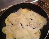 Foto del paso 2 de la receta: Calabapizza🥒🧀