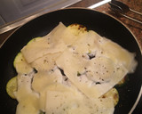 Foto del paso 2 de la receta: Calabapizza🥒🧀