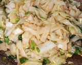 Foto langkah ke 4 dari resep Kwetiau Goreng.