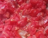 A picture of step 2 of Yummy Egg Shakshuka.