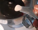 A picture of step 2 of Beetroot buns.