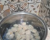 Foto langkah ke 6 dari resep Bola Ayam Udang Sayur.