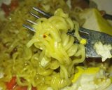 Foto langkah ke 3 dari resep Mie Godog Indomie Kari Ayam.