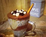 Φωτογραφία βήματος 3 της συνταγής Overnight oatmeal με chia, μπανάνα και καραμέλα από χουρμάδες