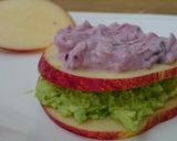A picture of step 3 of Apple Sandwich With Avocado And Blueberry Cream Cheese.