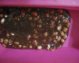 मूंगफली चॉकलेट चिक्की(Moongfali chocolate chikki recipe in Hindi) रेसिपी चरण 6 फोटो