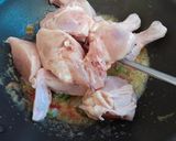 Foto langkah ke 4 dari resep Ayam Masak Sambal Goreng.