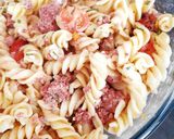 Une image de l'étape 3 de Salade de pâtes en vinaigrette corned de beef.