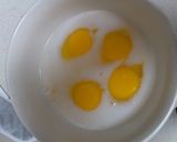 A picture of step 1 of Stewz Scrambled Rice.