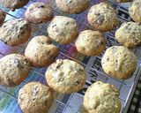 A picture of step 8 of Our Family Recipe for Crispy ♪ Chocolate Chip Cookies.
