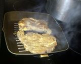 A picture of step 3 of Garlic and Lemon Pork.