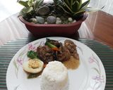 A picture of step 4 of Chicken mushroom with greens.