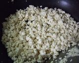 A picture of step 3 of Good for Diets! Tofu Soboro.