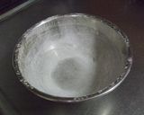 A picture of step 1 of Strawberry Dream.