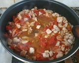 Foto del paso 3 de la receta: Macarrones con pollo, shiitake, espinacas y tomate