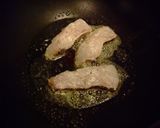 A picture of step 1 of Sautéed White Fish in Ponzu.