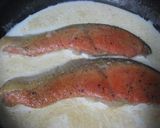 A picture of step 3 of Easy Salmon and Cabbage with Cheese Cream Sauce.