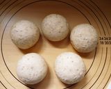 A picture of step 3 of Simple Bagels.