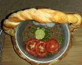 A picture of step 2 of Qeema do payaza In Baked Basket.