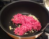 A picture of step 5 of Café-style Tomato Curry.
