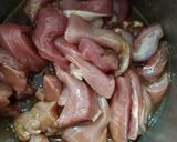 รูปขั้นตอนการทำที่ 2 ของ หมูแดดเดียว 🐷
