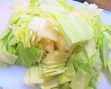 A picture of step 1 of [Easy] Delicious Izakaya-Style Salted Cabbage Leaves.