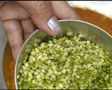 A picture of step 5 of Palak dal.