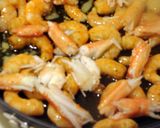 A picture of step 6 of taisen's shrimp and crab scampi.