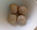 A picture of step 6 of Wheat flour chips.