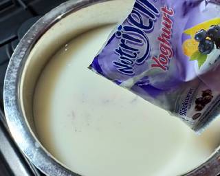Puding Yogurt Warna Warni - Step 1