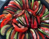 Une image de l'étape 2 de Tian de légumes gourmands pas light du tout ! 🍅 🍆 🫑 🥓🧀.