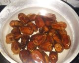 Foto langkah ke 1 dari resep Susu kurma moodboster puasa.