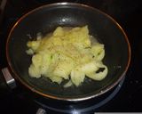 Foto del paso 2 de la receta Calabacín relleno de gambas