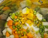 A picture of step 2 of Palak khichdi.