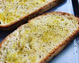 Pirított gombás, camembert sajtos pirítós recept fázis 1 fotója