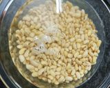 A picture of step 1 of Soy Milk.