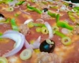 صورة لخطوة 5 من وصفة بيتزا 🍕 كاري بالعجينة السحرية ✨
