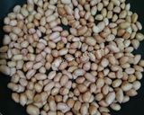 Foto langkah ke 1 dari resep Kacang Sembunyi Karamel.